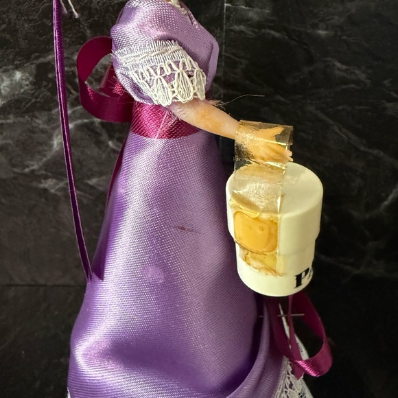 Blinking Eye Paris Doll - Picture 7 of 15